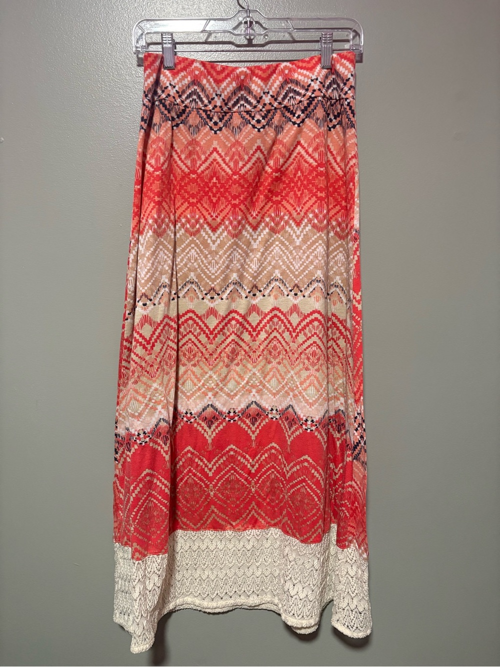Studio 253 Coral Boho Maxi Skirt Crochet Hem Geometric Print Size Medium